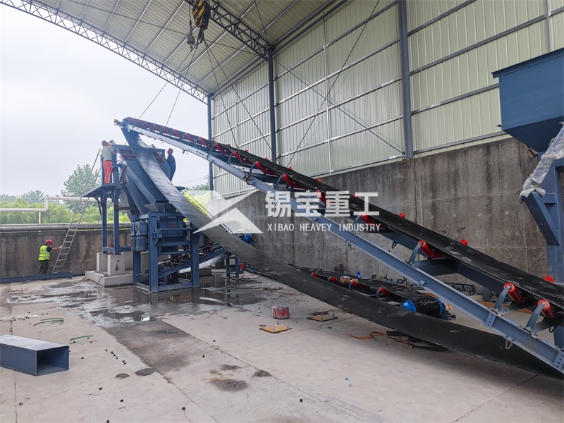 The recycling of asphalt pavement recycled materials cannot be separated from crushing and screening equipment
